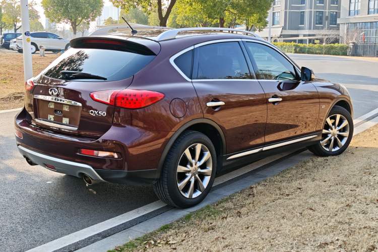 Used Infiniti QX50 2015 2.5L Enjoyment Edition