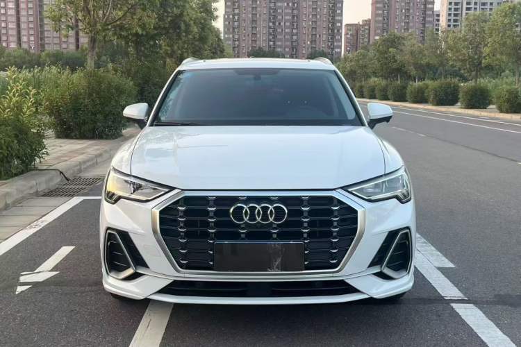 Used Audi Q3 2018 30th Anniversary Edition 30 TFSI Fashion Model

