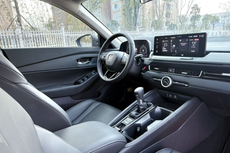 Used Honda Inspire 2025 260TURBO Elegant Edition
