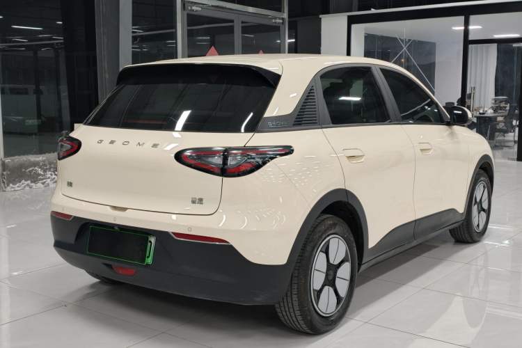 Used  Geome 2025 410 km Free Version