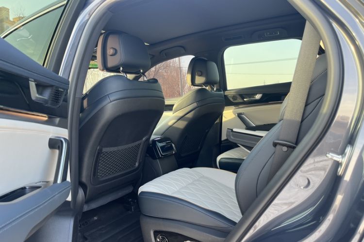 Used BYD Tang New Energy 2022 DM-p 215KM Four-Wheel Drive Flagship Model
