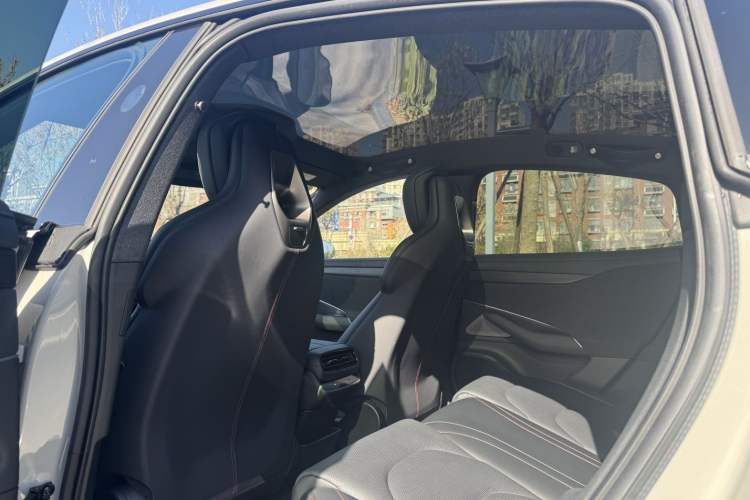 Used  SU7 2024 Rear-Drive Long-Range Intelligent Driving Version