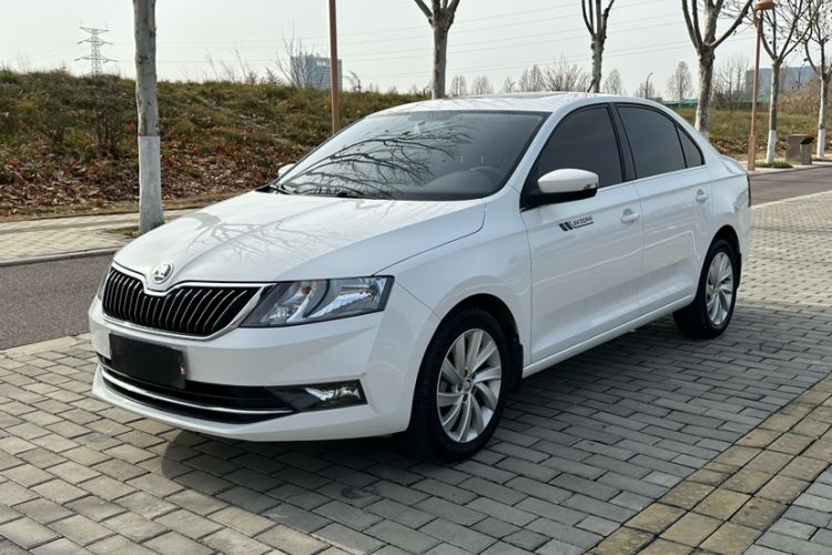 Used Skoda Rapid 2018 1.6L Manual Comfort Edition
