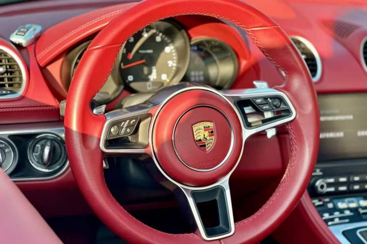 Used Porsche 718 2022 Boxster 2.0T
