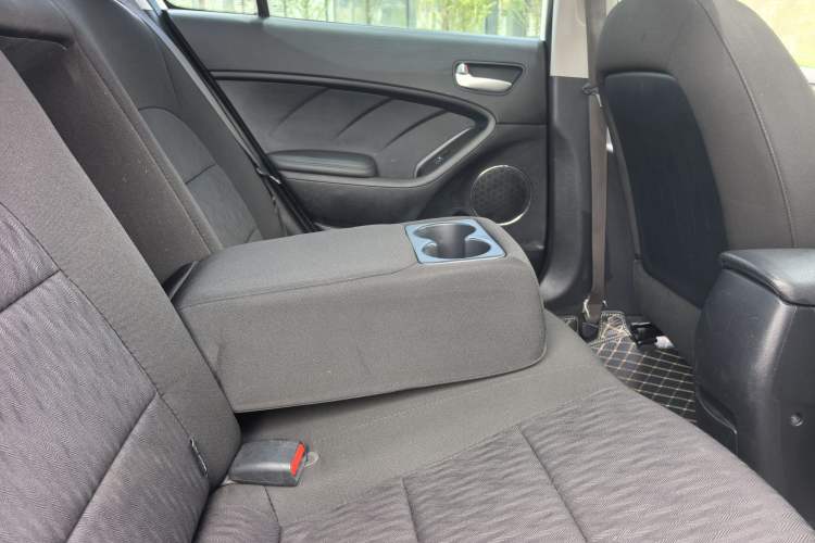 Used Kia K3 2013 1.6L Automatic GLS
