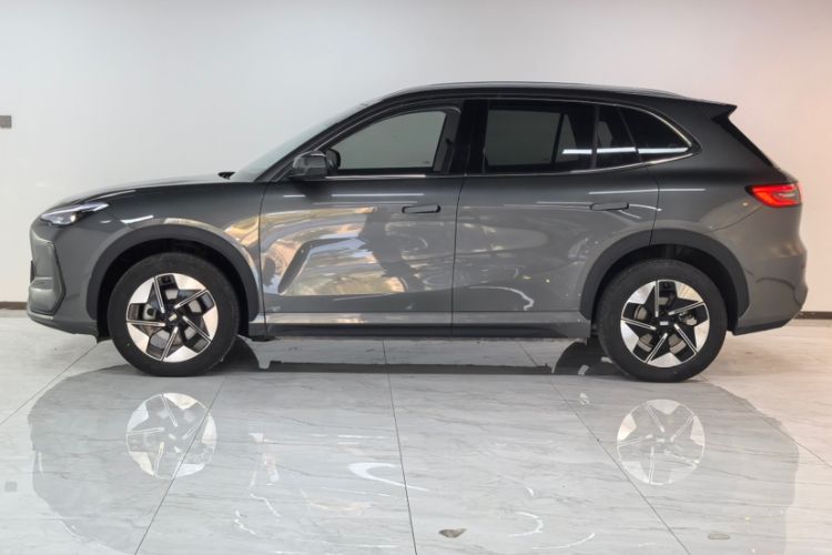 Used  E5 2024 530km Long-Range Version
