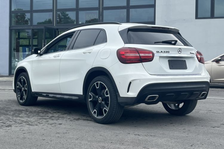 Used Mercedes-Benz GLA 2018 GLA 220 4MATIC Sport Edition
