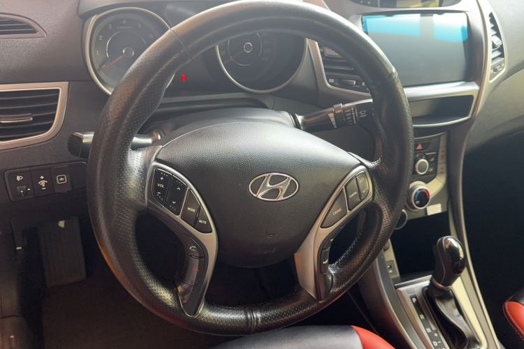 Used Hyundai Elantra 2016 1.6L Automatic Smart Version