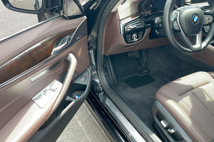 Used BMW 5 Series 2020 525Li Luxury Package