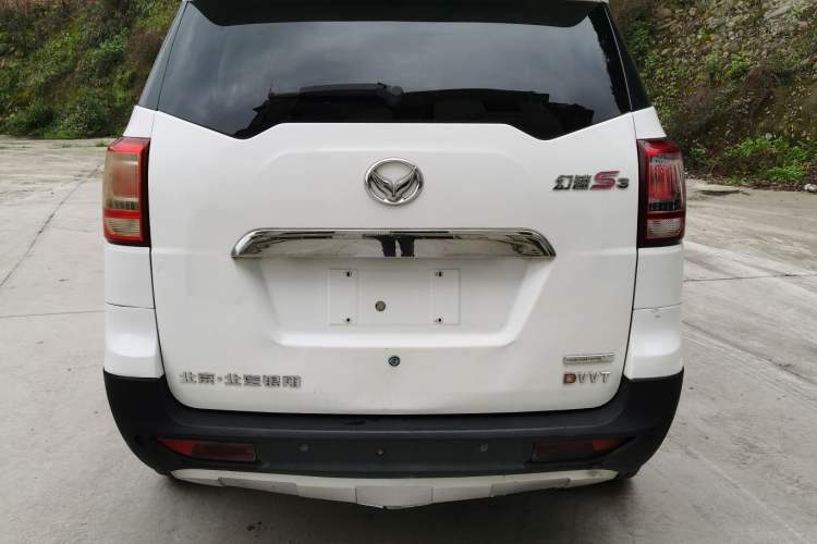 Used HYOSOW S3 2014 1.5L Comfort Version China IV Emission Standard
