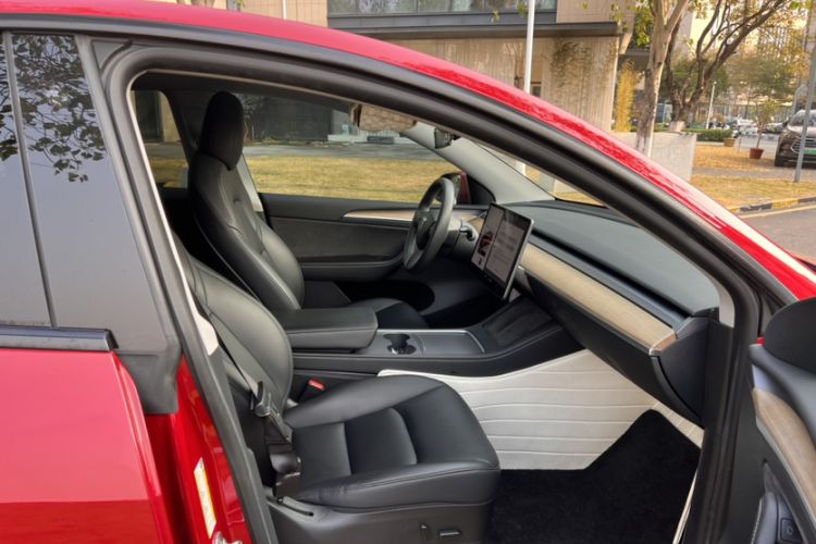 Used Tesla Model Y 2022 Rear-Wheel-Drive Version