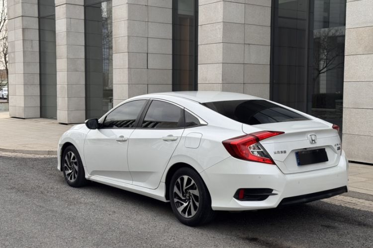 Used Honda Civic 2016 220TURBO CVT Luxury Edition