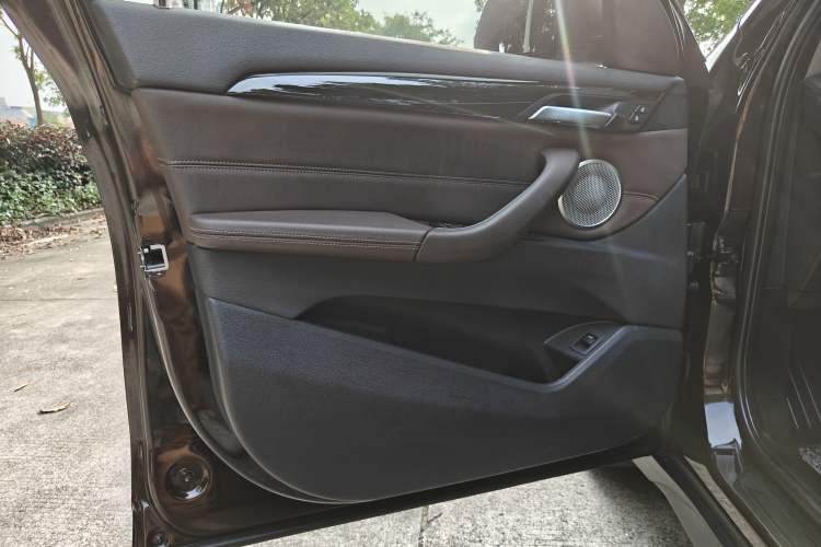 Used BMW X1 2021 sDrive25Li Leading Model
