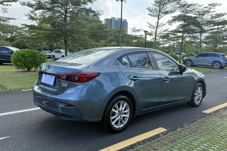 Used Mazda Mazda 3 Axela 2017 Sedan 1.5L Automatic Comfort Model Emission Standard China V
