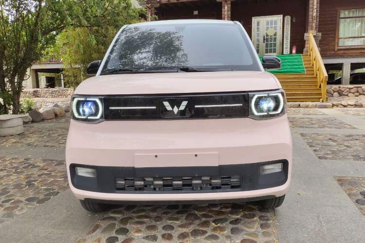 Used Wuling Hongguang MINIEV 2022 Macaron Premium Model – Lithium Iron Phosphate
