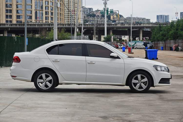 Used Volkswagen Lavida 2018 Classic 1.5L Automatic Fashion Edition China VI Standard
