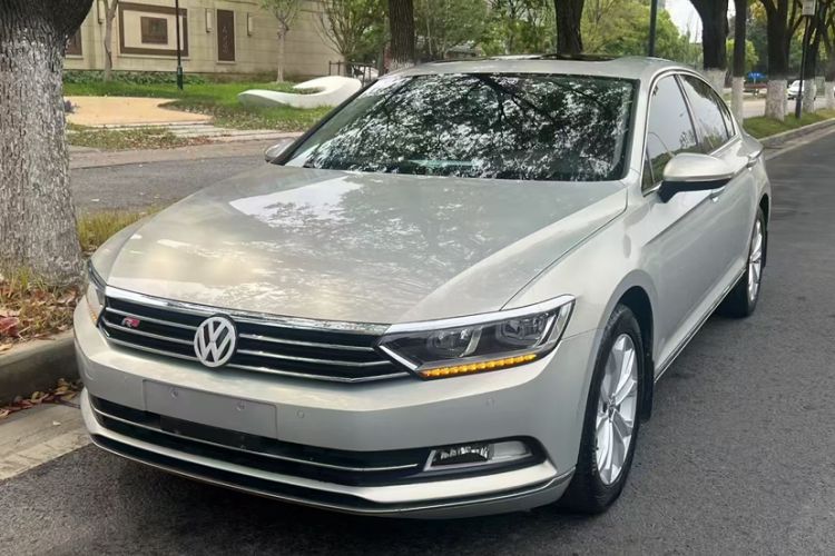 Used Volkswagen Magotan 2019 330TSI DSG Luxury Version China VI Standard
