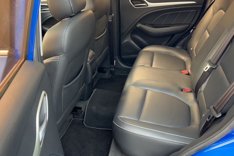 Used MG ZS 2017 1.5L Automatic Luxury Internet Edition
