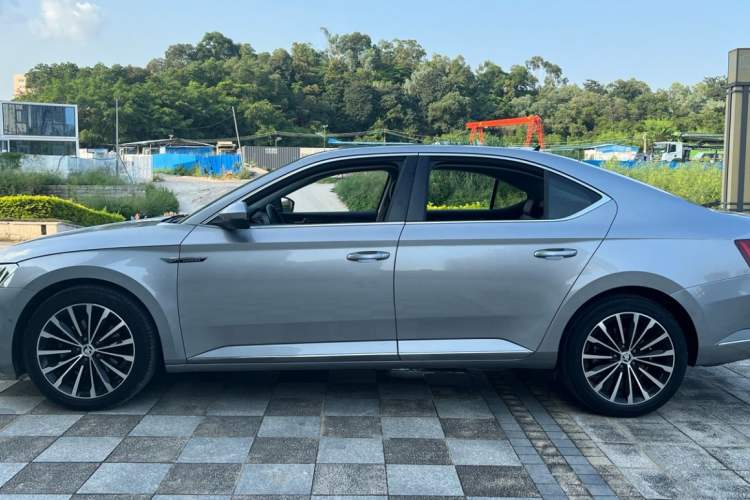 Used Skoda Superb 2016 TSI330 DSG Smart Drive Edition
