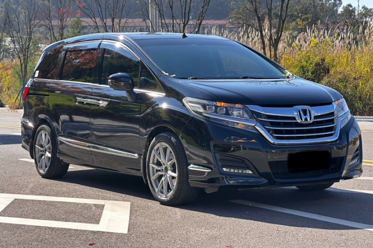 Used Honda Elysion 2016 2.4L Comfort Edition

