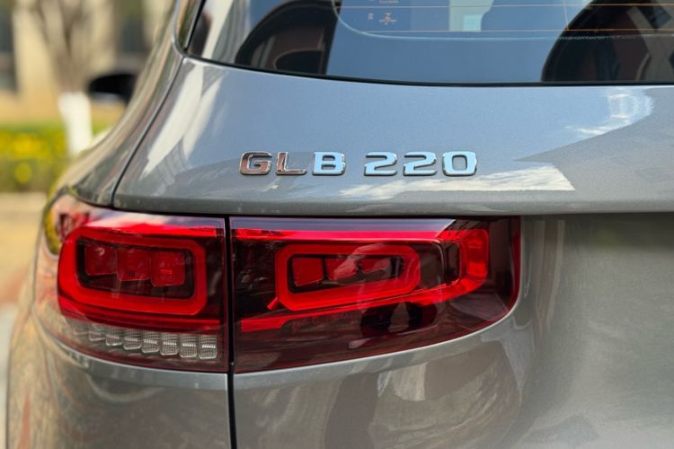 Used Mercedes-Benz GLB 2023 GLB 220 Fashion Model
