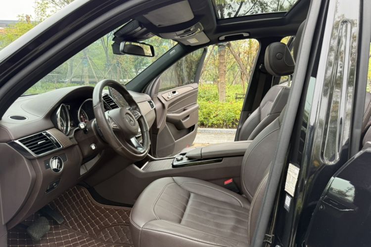 Used Mercedes-Benz GLE 2018 GLE 320 4MATIC Luxury Collection Edition
