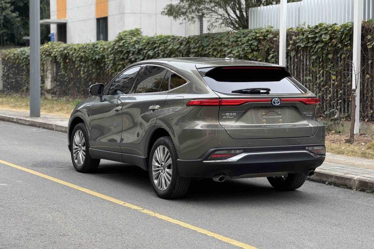 Used Toyota Harrier 2022 Dual-Engine 2.5L CVT Four-Wheel Drive Flagship Edition
