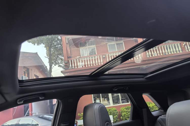 Used Cadillac XT5 2024 2.0T All-Wheel-Drive Luxury Version (Hummingbird Edition)
