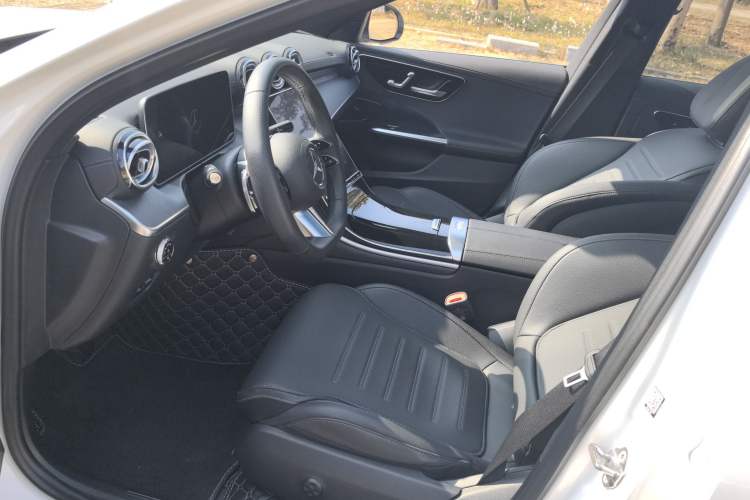 Used Mercedes-Benz C-Class 2023 Restyled C 260 L Sport Edition
