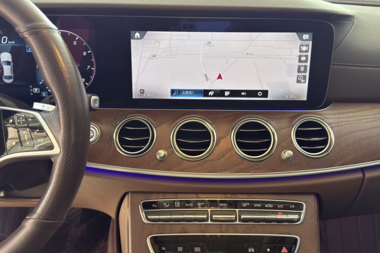 Used Mercedes-Benz E-Class 2022 Second Facelift E 300 L Fashion Edition