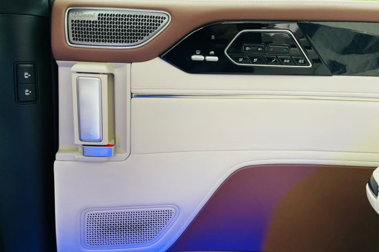 Used BYD Xia 2025 DM-i 1.5T 180km Excellence Model
