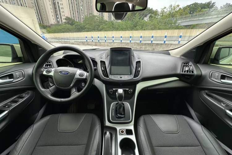 Used Ford Kuga 2013 1.6L GTDi Two-Wheel-Drive Trend Model
