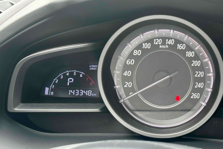 Used Mazda CX-4 2016 2.0L Automatic 2WD Blue Sky Luxury Edition
