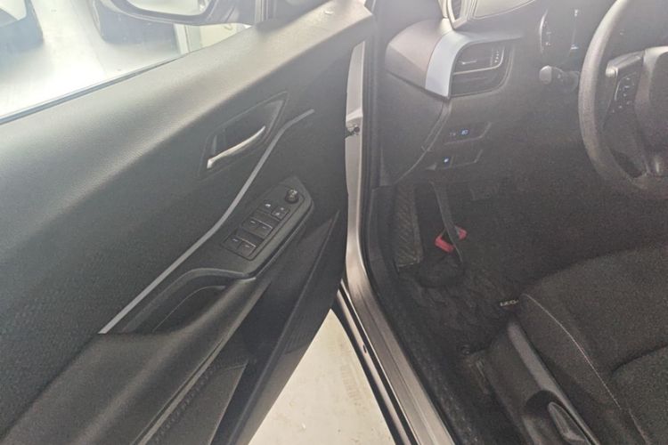 Used Toyota IZOA 2021 2.0L Enjoy Edition
