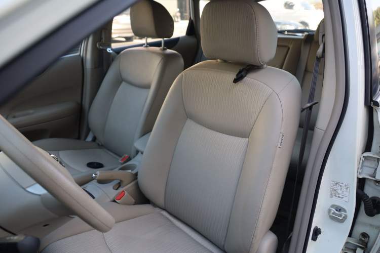 Used Nissan Tiida 2014 1.6L CVT Smart Model
