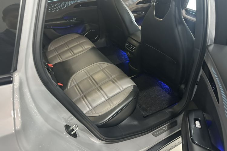 Used Hongqi EH7 2024 760 Pro+ Four-Wheel Drive Version
