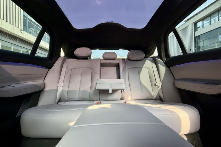 Used Nio EC6 2024 75 kWh