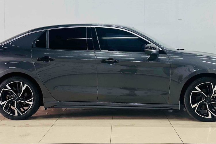 Used Lynk & Co 03 2023 2.0TD DCT JingPro
