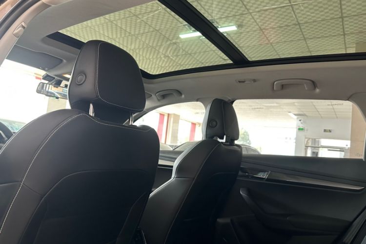 Used Skoda Karoq 2020 TSI280 Luxury Smart Edition China VI Standard
