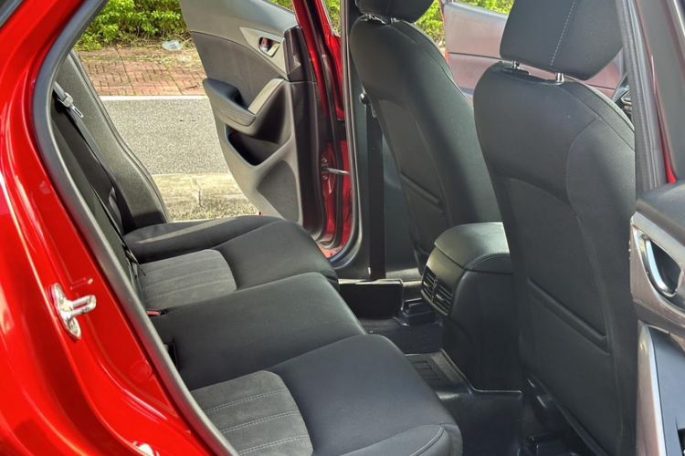 Used Mazda CX-4 2018 2.0L Automatic Two-Wheel Drive Blue Sky Exploration Version China V Standard
