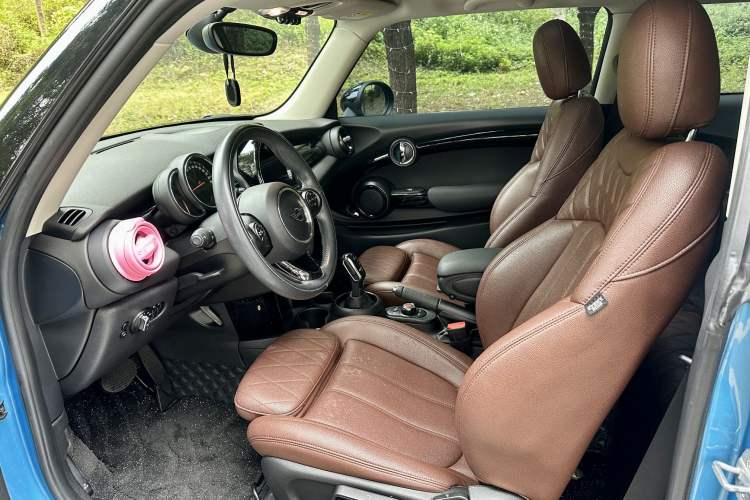 Used  MINI 2018 1.5T COOPER Classic Edition
