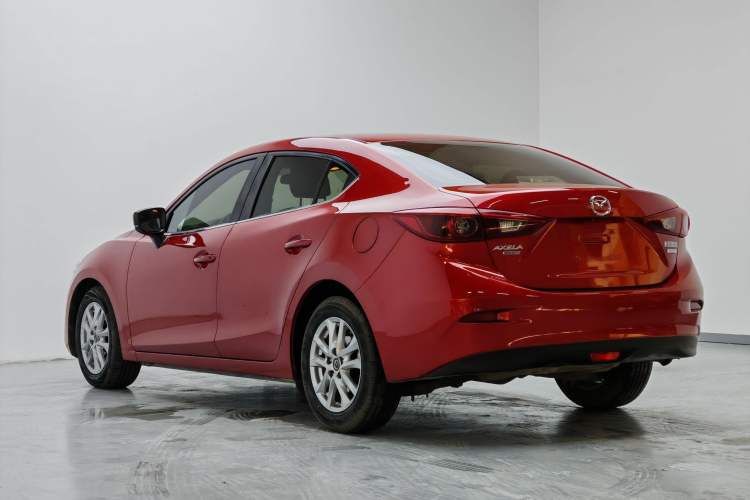 Used Mazda Mazda 3 Axela 2017 Sedan 1.5L Automatic Luxury Model China VI Standard