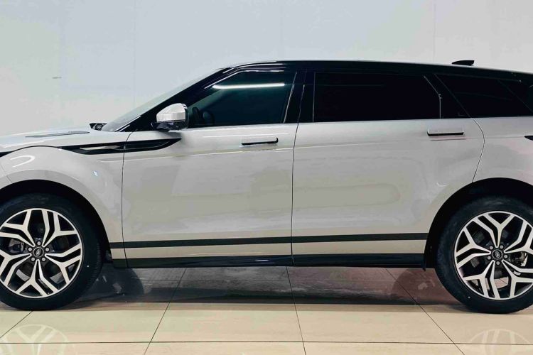 Used Land Rover Range Rover Evoque 2021 Range Rover Velar 249 PS R-Dynamic HSE Luxury Edition
