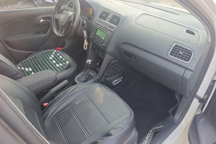 Used Volkswagen Polo 2014 1.4L Automatic Comfort Edition
