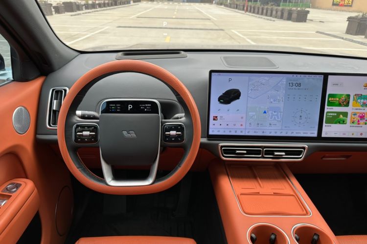 Used Li Auto L7 2023 Pro Model
