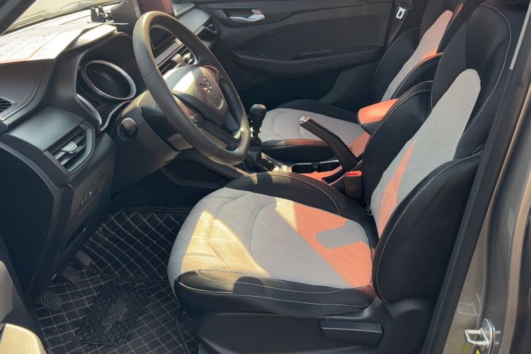 Used Wuling Hongguang S3 2018 1.5L Manual Standard Version China V Standard