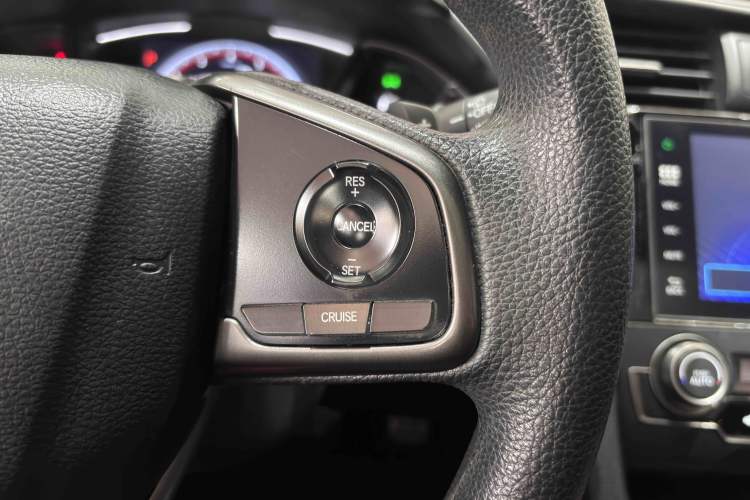 Used Honda Civic 2021 HATCHBACK 220TURBO CVT Trendy Cool Edition