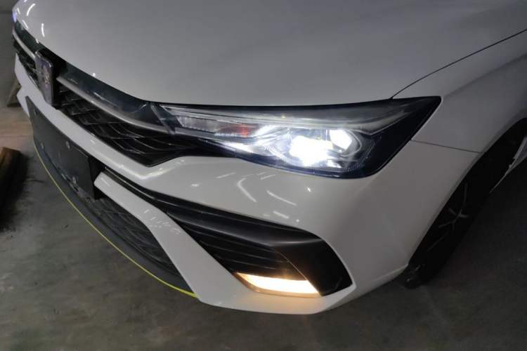 Used Roewe i5 2021 Revised Version 1.5L CVT Diamond Edition
