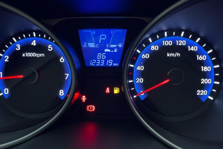 Used Hyundai ix35 2013 2.0L Automatic Two-Wheel Drive Smart GLS China V Standard
