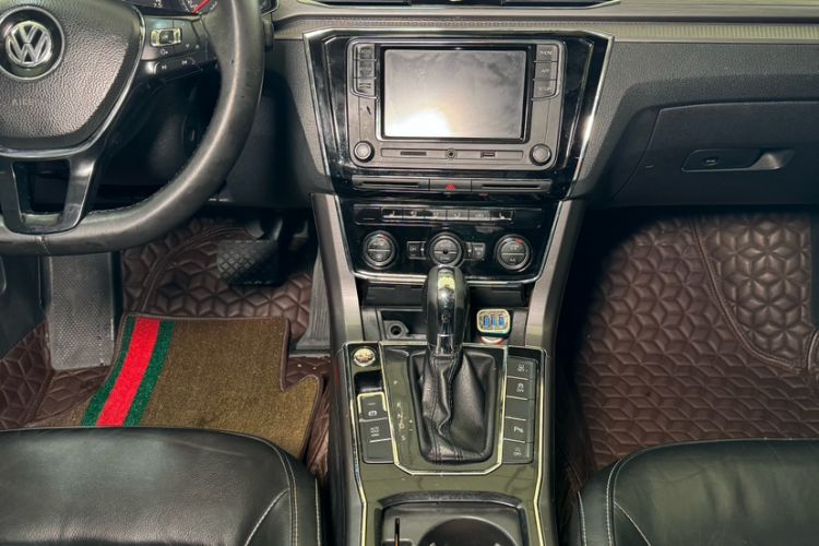 Used Volkswagen Passat 2017 330TSI DSG Luxury Edition
